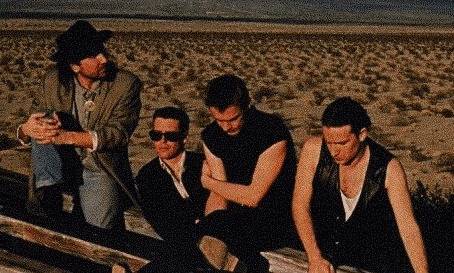 u2e.jpg (36461 bytes)